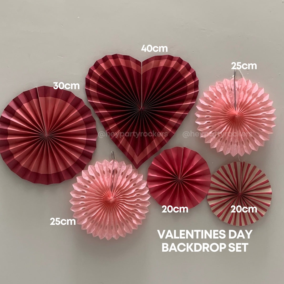 Valentine’s Day Backdrop Set