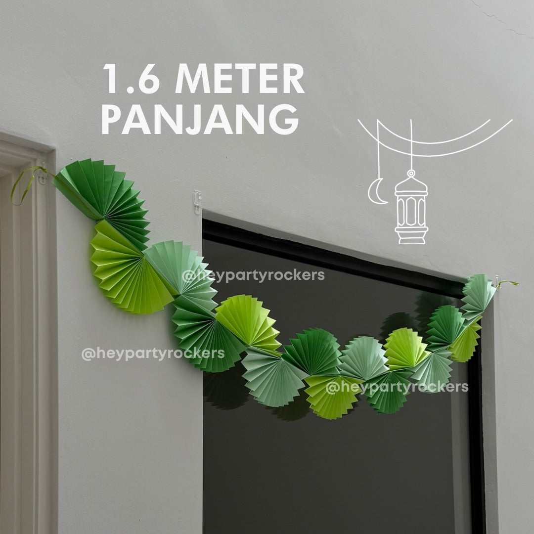 Raya Paper Fan Garland (1.6 meter)